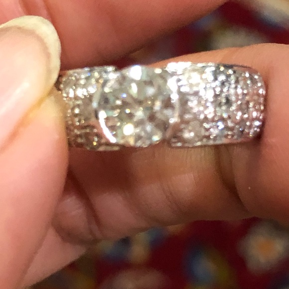 Sold!! Stunning g diamond ring! Over 1.5 Ct diamond in 14k gold - Picture 6 of 15